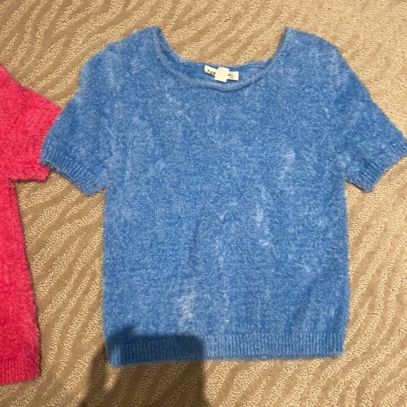 garage fuzzy tops - Picture 3 of 3